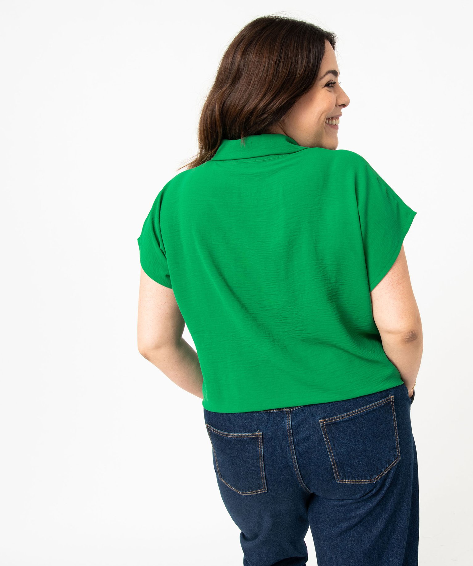Blouse à manches courtes avec col zippé femme grande taille vert | GEMO
