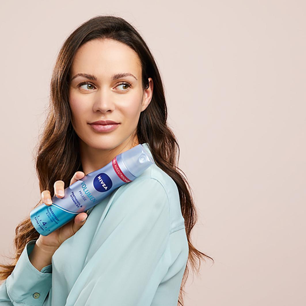 Volumen Pflege Haarspray