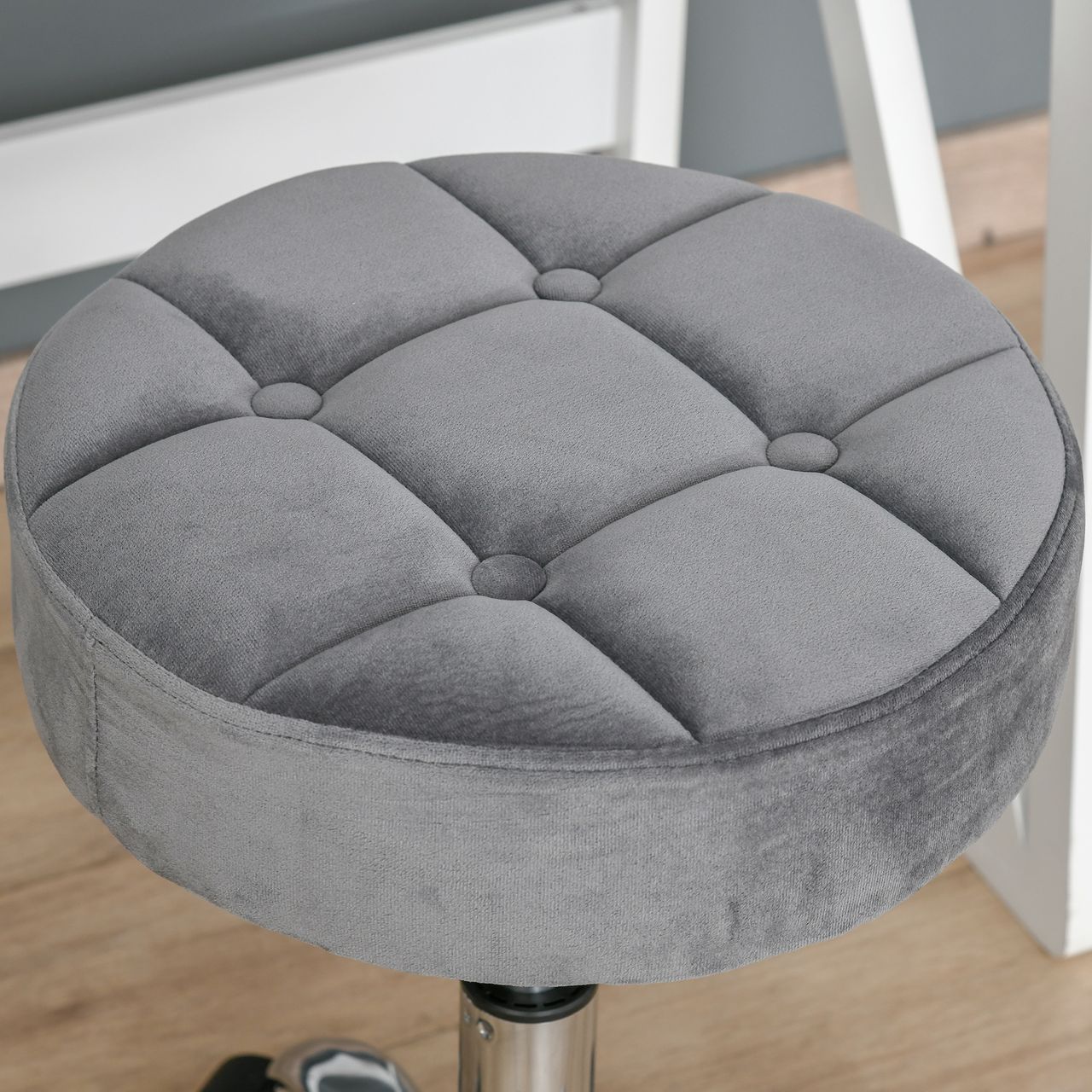 HOMCOM Salonstuhl mit Rädern Rollhocker höhenverstellbar drehbar Salon Hocker Samt-Touch Schaumstoff Chrom-Basis Grau 35 x 35 x 49-61 cm