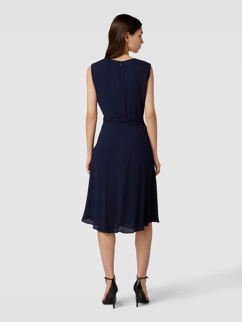 Knielanges Kleid mit Bindegürtel Modell 'VILODIE' in marineblau