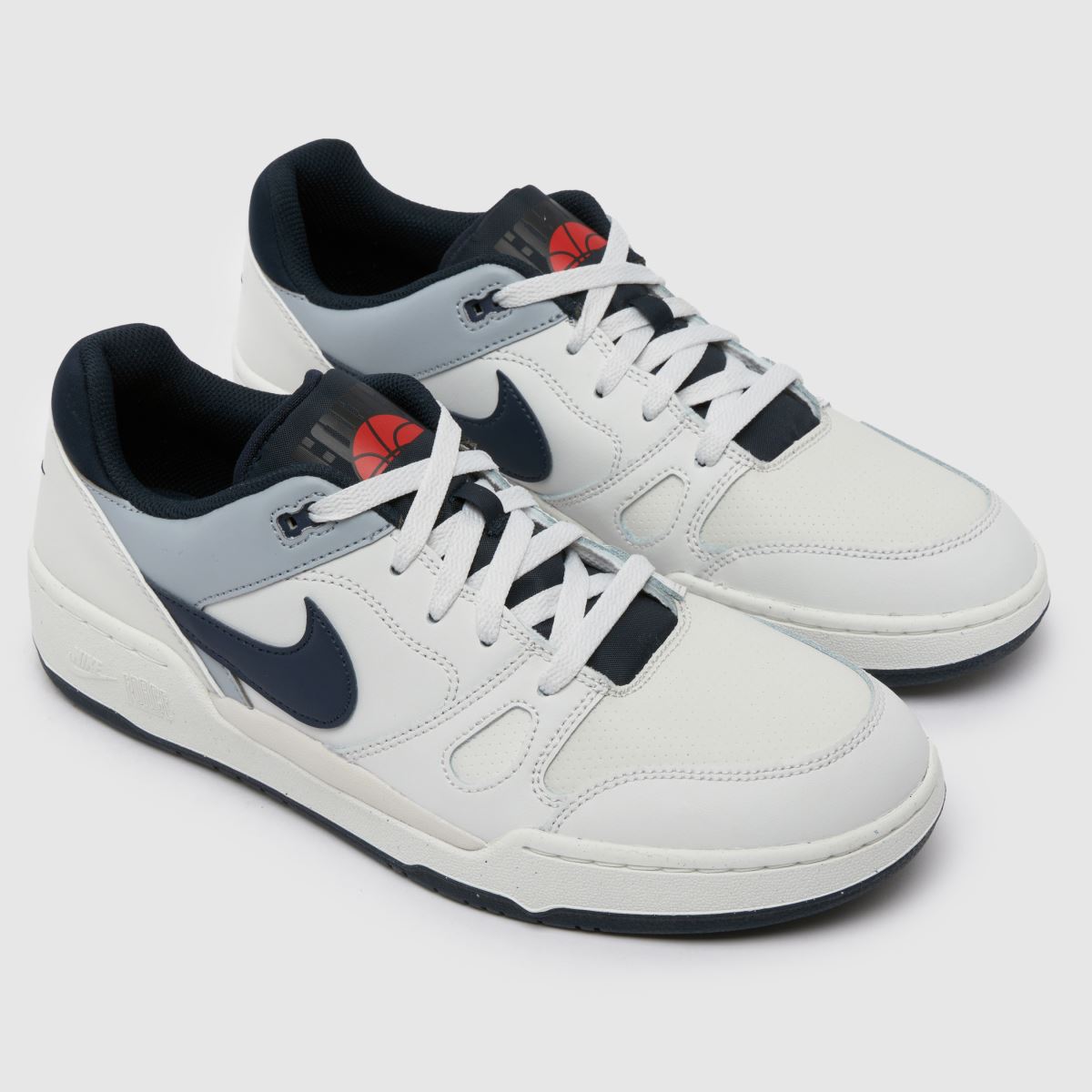 Nike – Full Force – Marinblå och vita sneakers