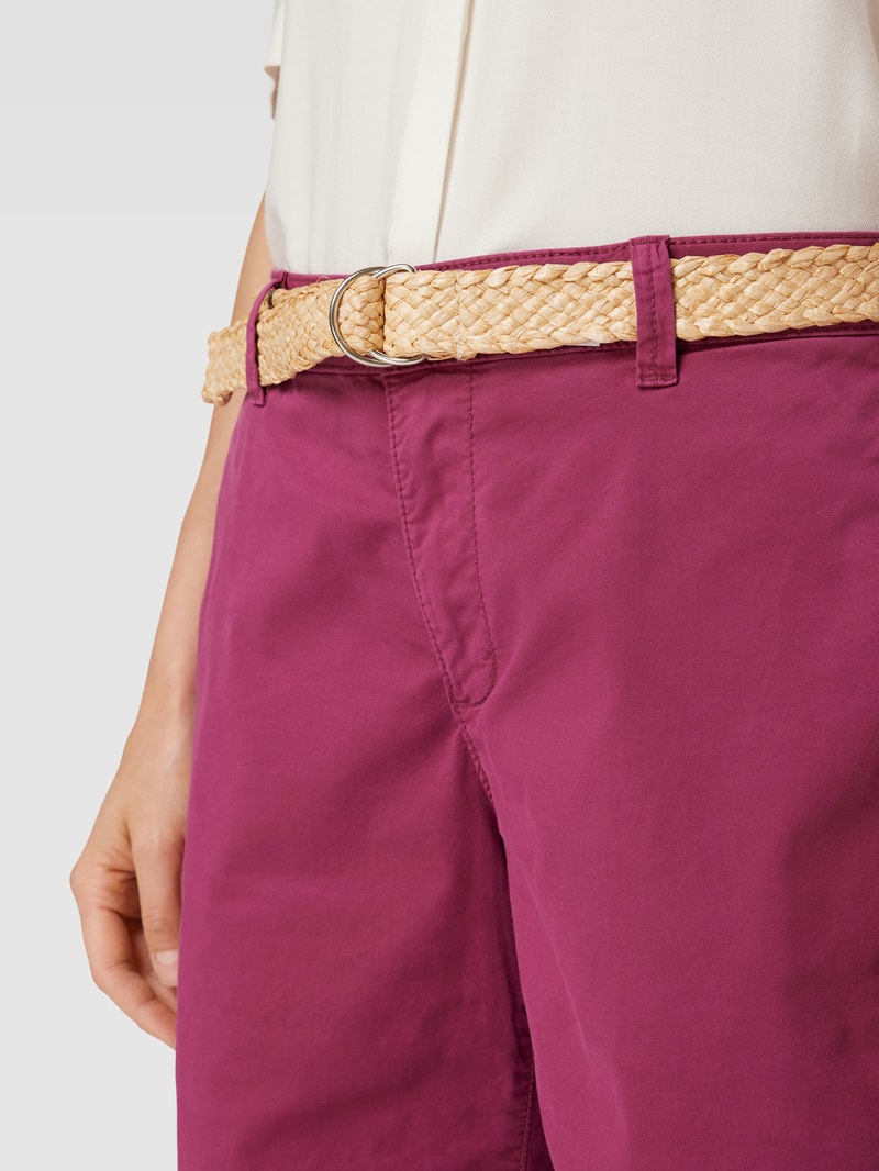 Bermudas mit Gürtel in fuchsia