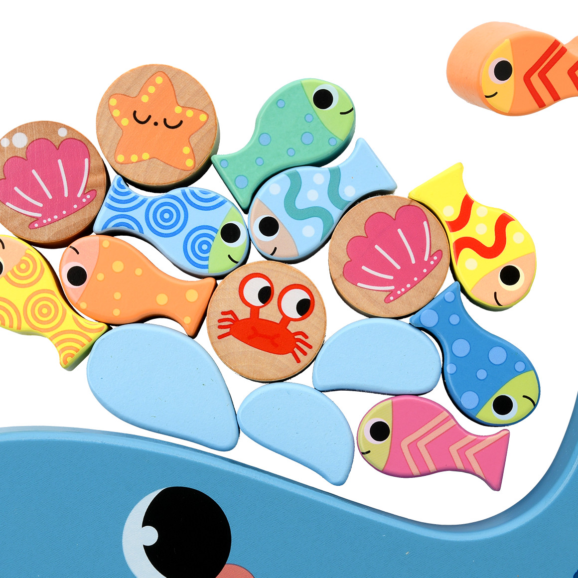 Balance-Spiel mit Wal und bunten Fischen