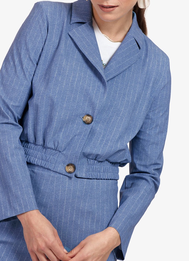 Blazer court Ruby de Studio Anneloes à imprimé rayé
