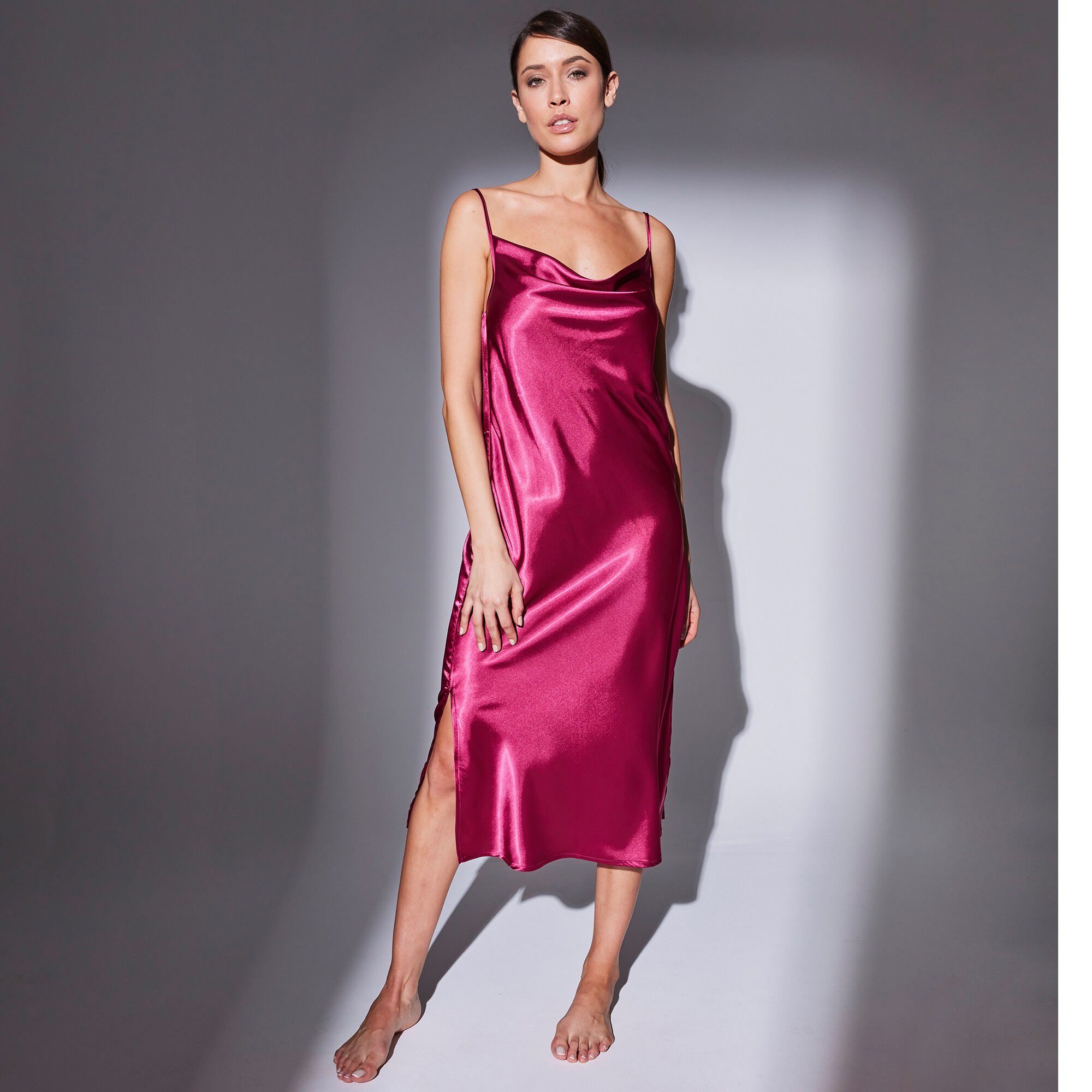Nuisette longue satin et dentelle