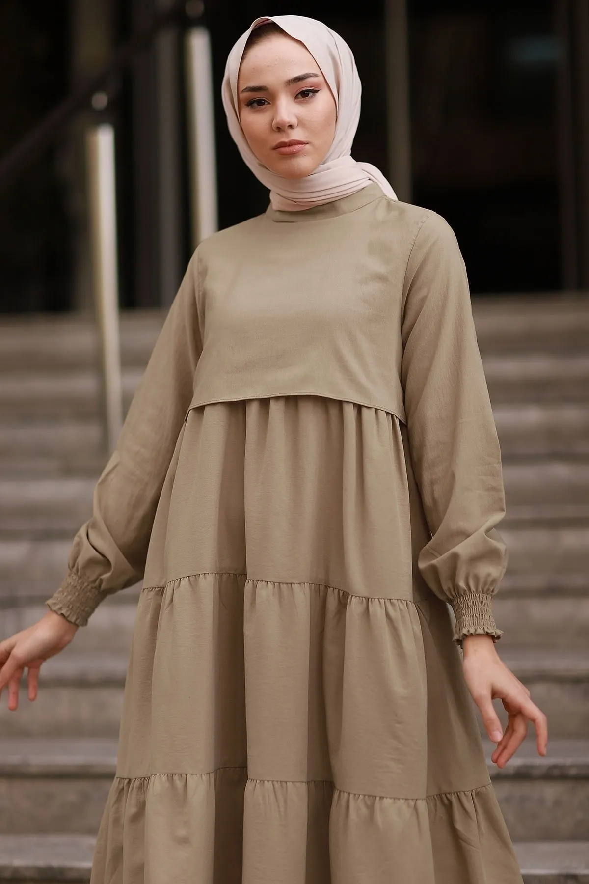 InStyle  Einlagiges, detailliertes Freizeitkleid – Creme