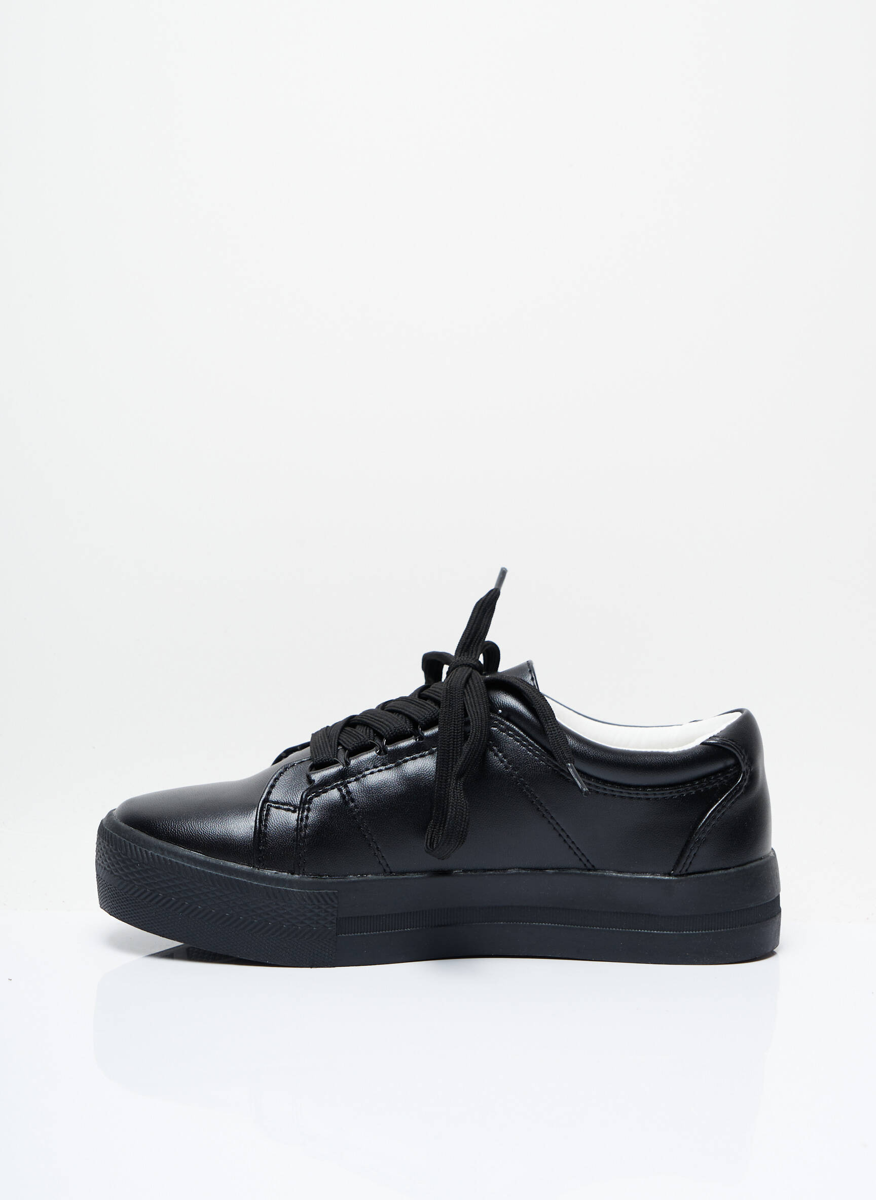 Benetton Baskets Femme couleur noir