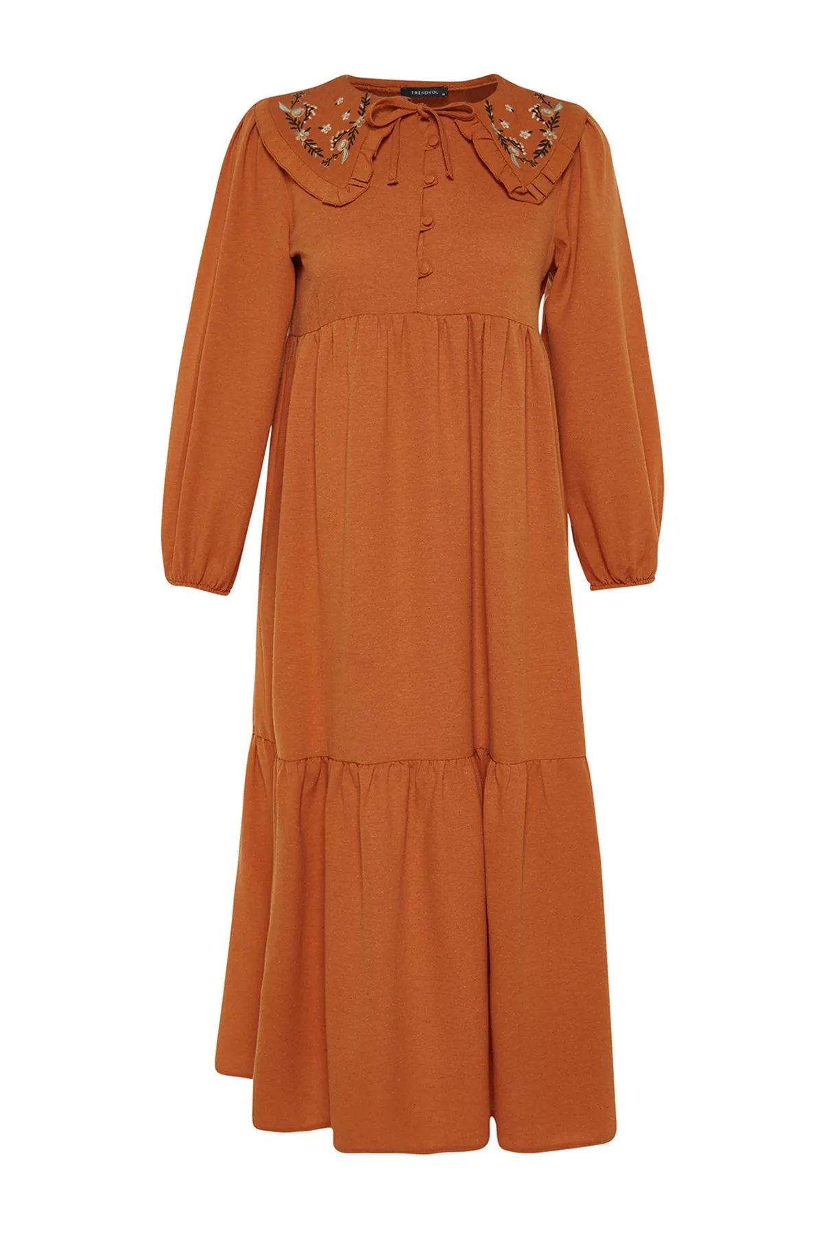 Trendyol Modest  Gewebtes Kleid in Leinenoptik mit besticktem Zimtkragen und halber Knopfleiste TCTSS23EB00257