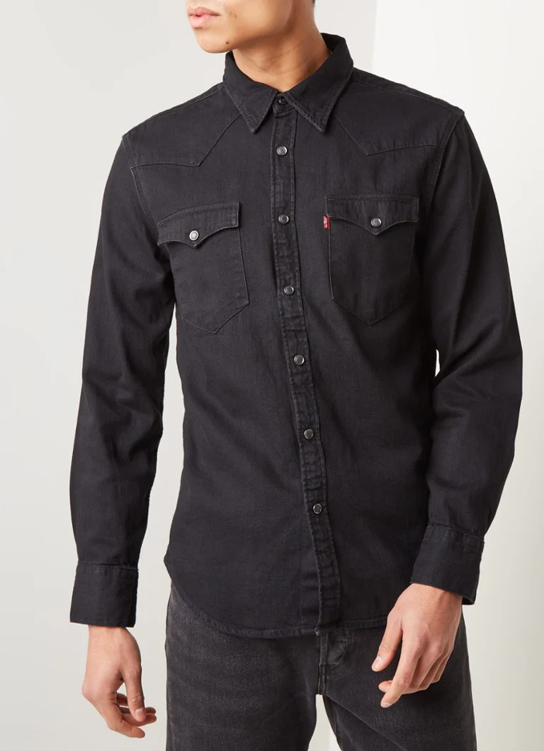 Camisa jeans Levi's Barstow de corte regular com bolsos de aba.
