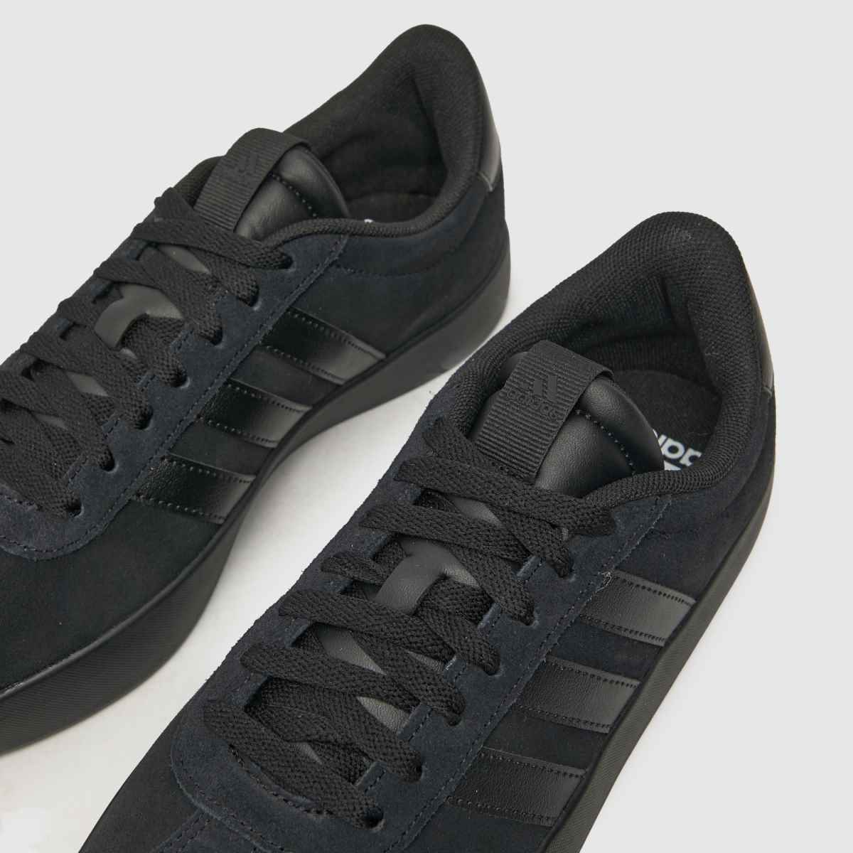 adidas vl court 3.0 superge v črni barvi