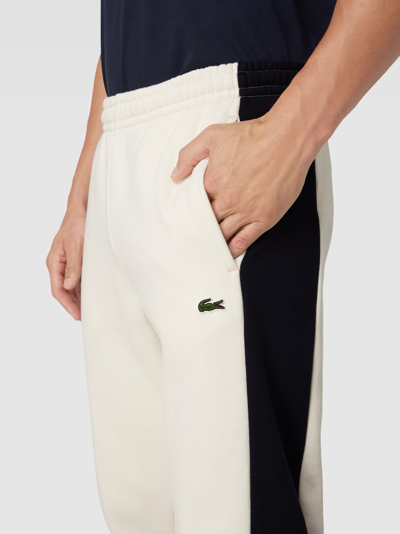 Sweatpants mit elastischem Bund in offwhite
