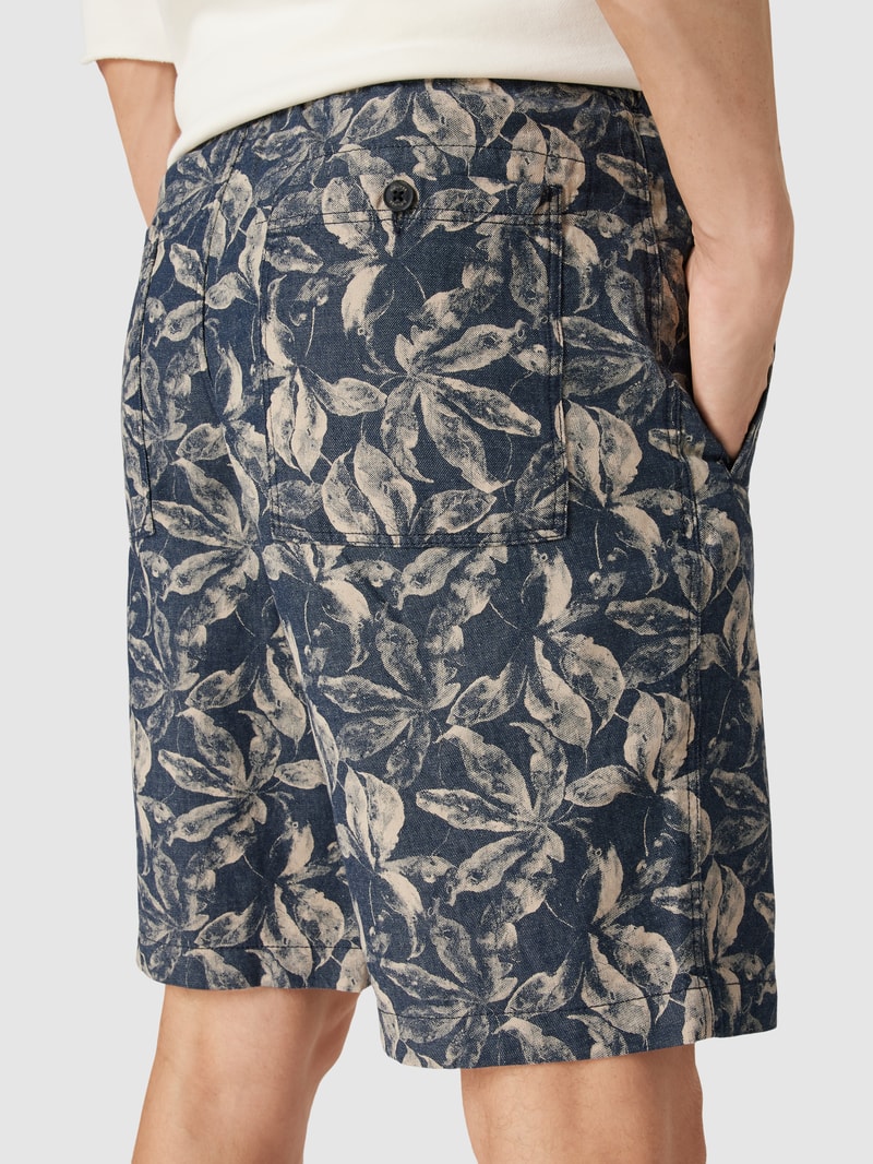 Shorts mit floralem Allover-Muster in marineblau