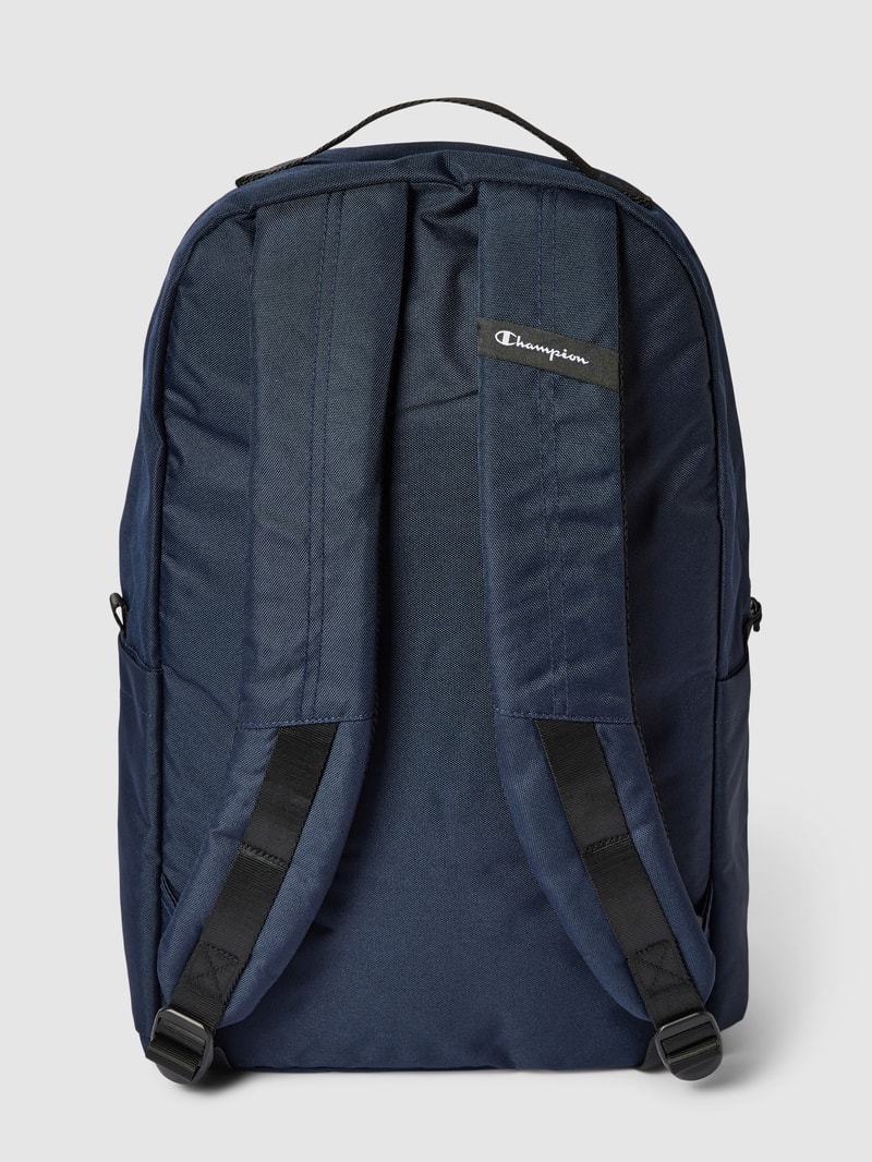 Rucksack mit Label-Patch in marineblau