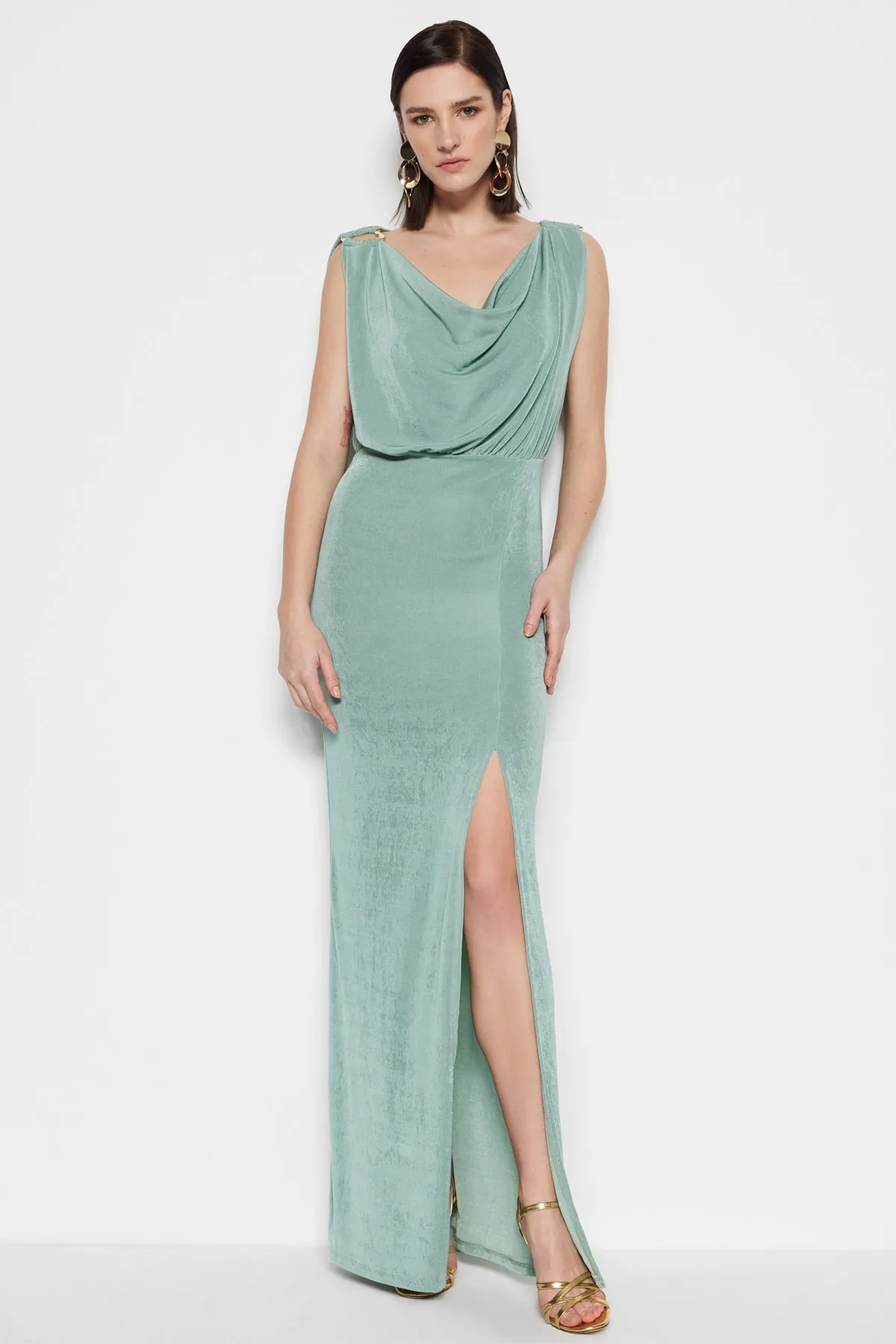 Trendyol Collection  Mintgrünes langes Abendkleid aus Strick TPRSS23AE00048