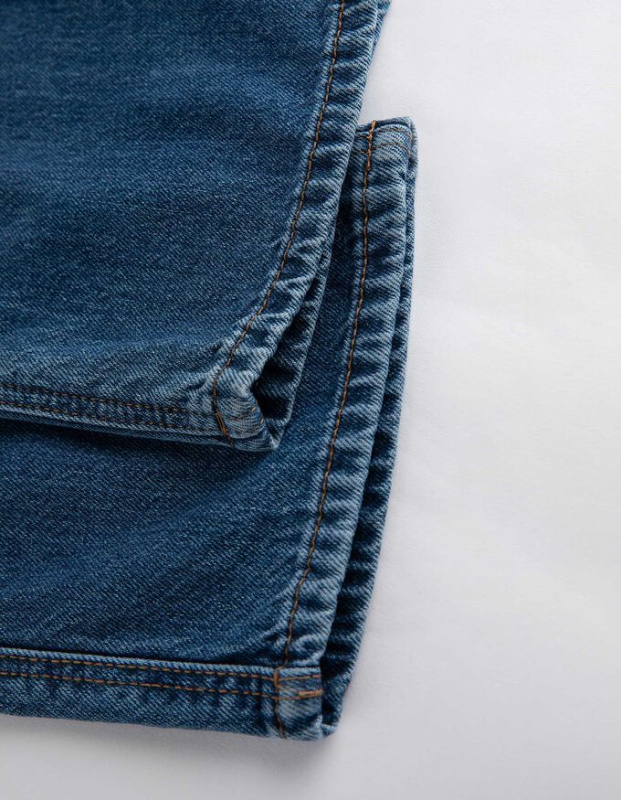 Jeans - Bootcut Fit