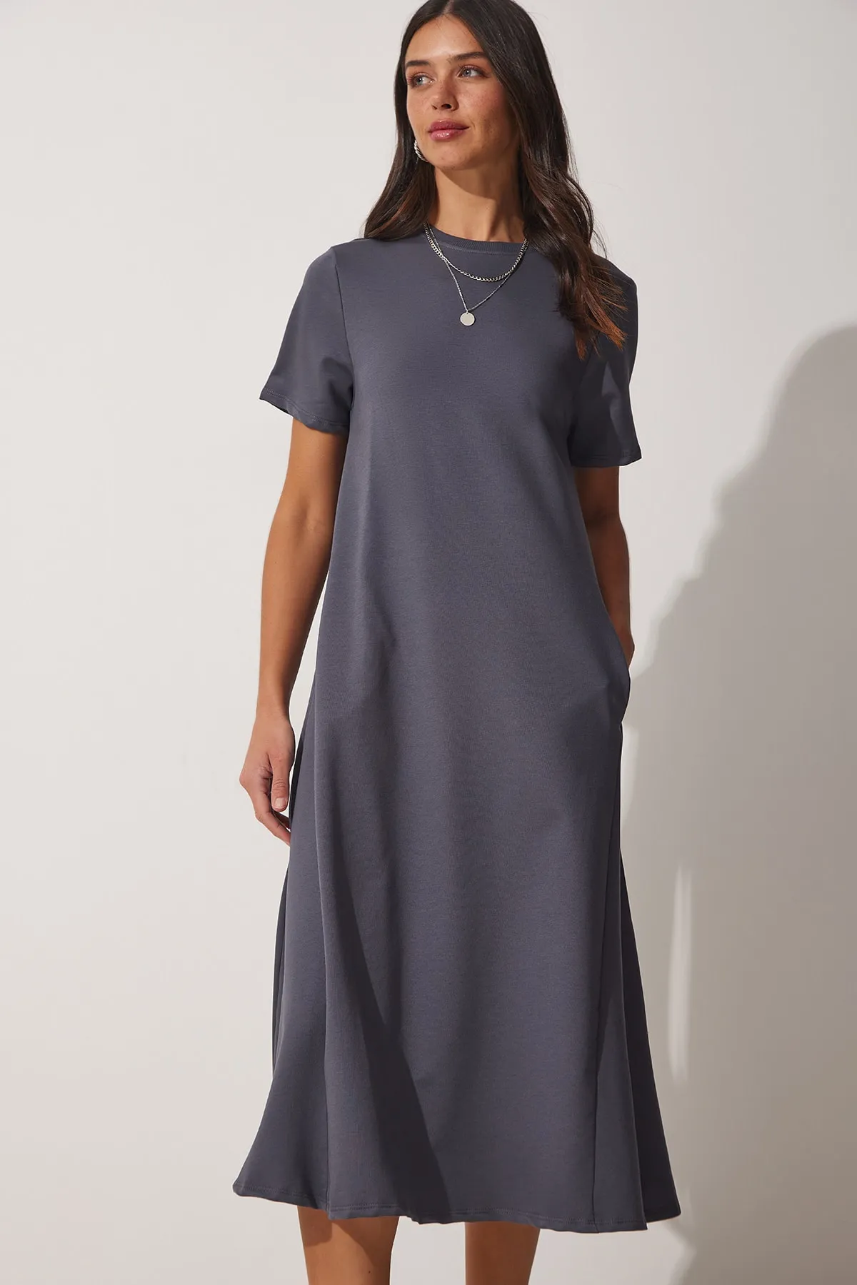 Happiness İstanbul  Anthrazitfarbenes A-Linien-Sommerkleid aus gekämmter Baumwolle UB00060