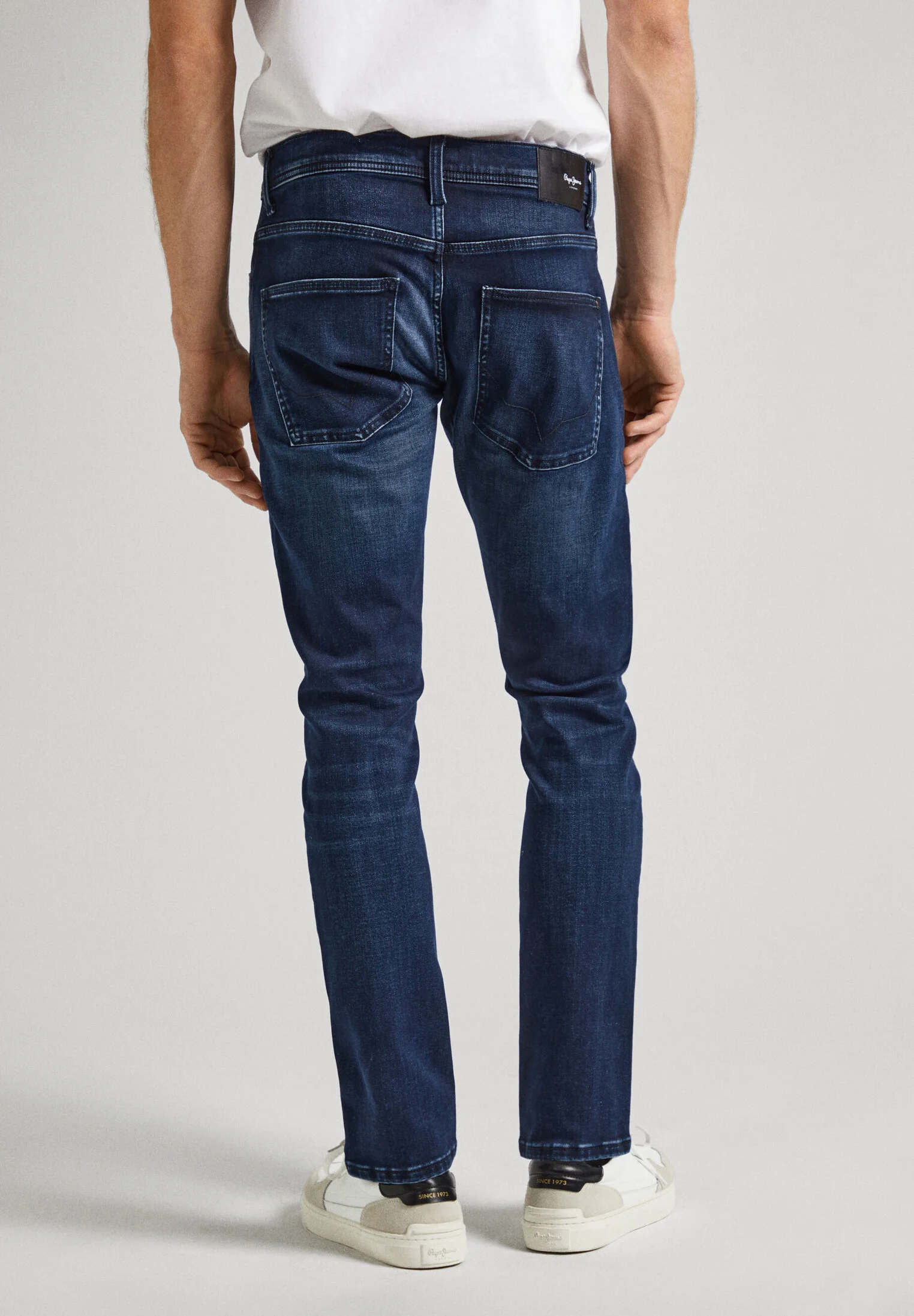 Pepe Jeans GYMDIGO - Vaqueros de corte cónico