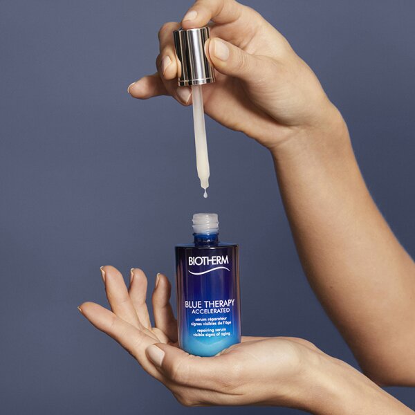 Biotherm Blue Therapy Accelerated Anti-Aging Serum Gesichtsserum