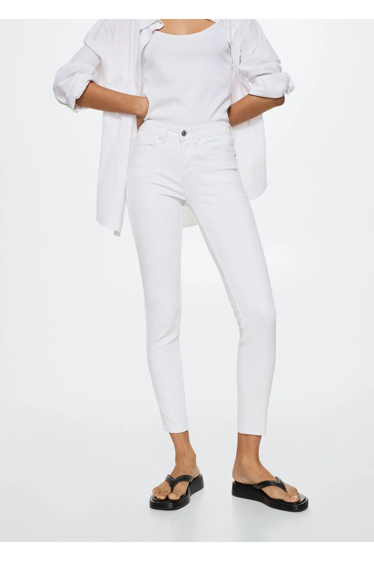 MANGO  Weiße Damenjeans 37050356
