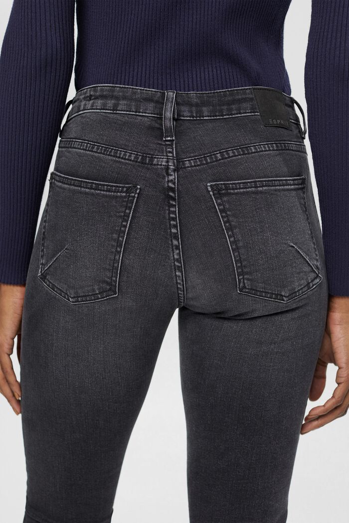 Mid-Rise-Stretchjeans in schmaler Passform