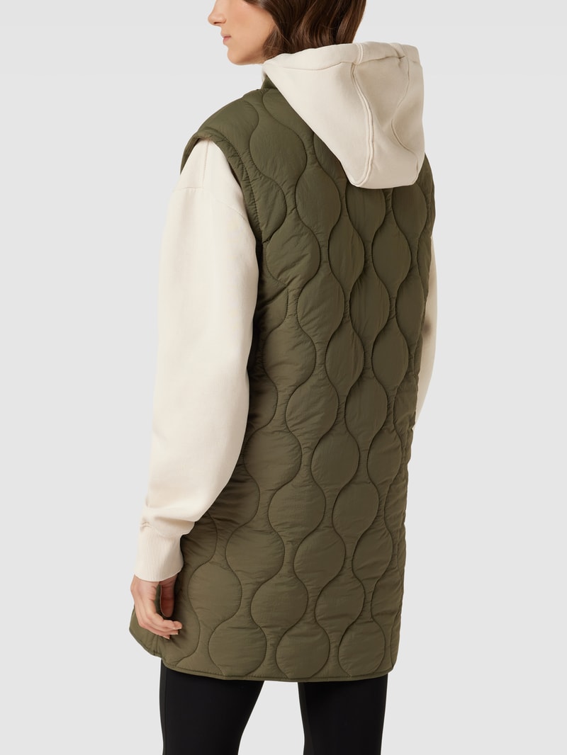 Weste mit seitlichen Eingrifftaschen in khaki