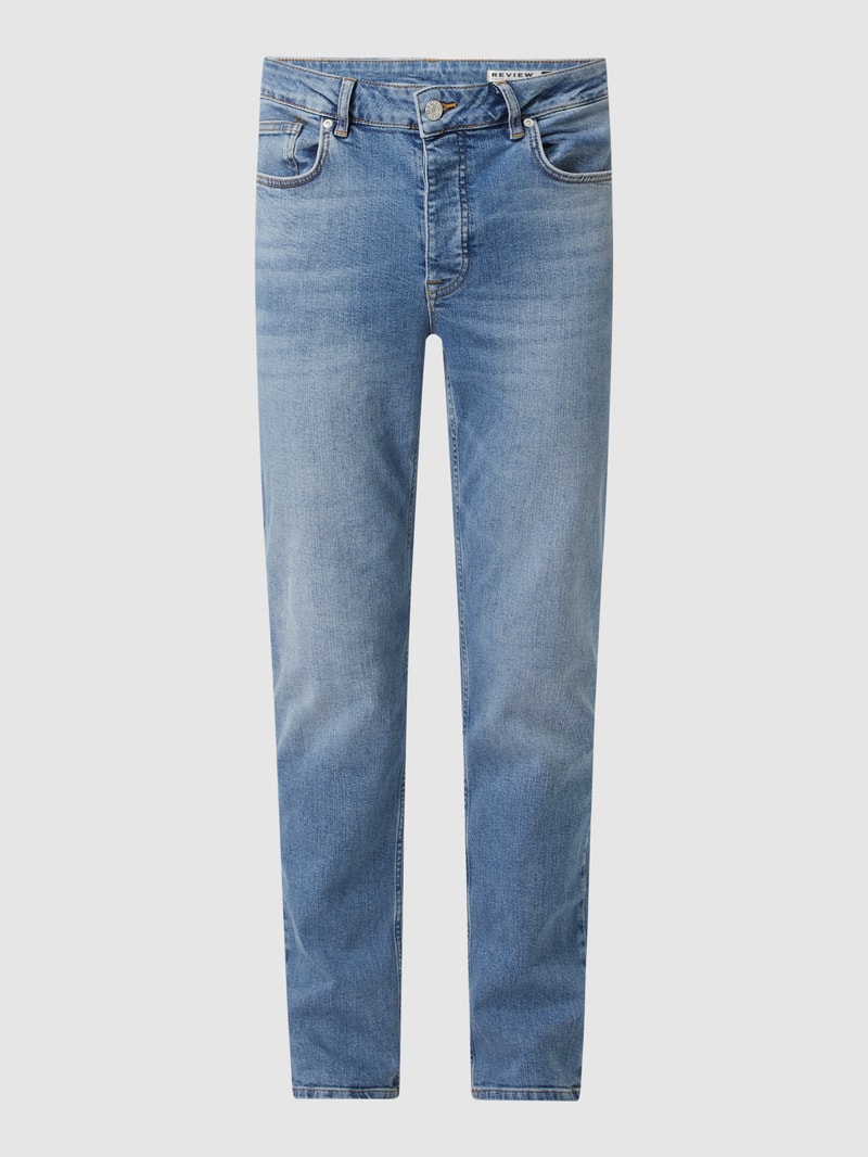 Jeans mit Label-Patch in blau