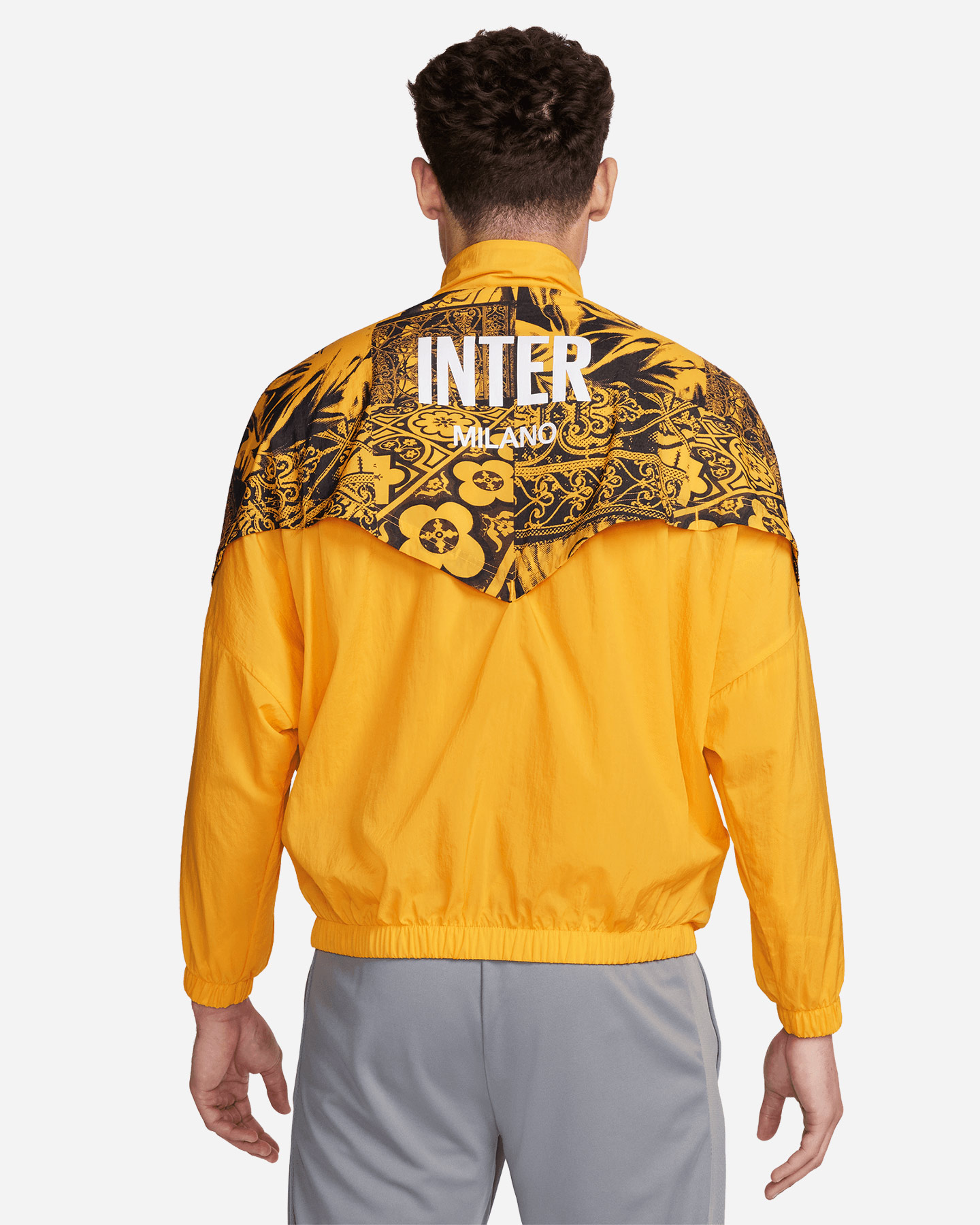 Oficiálne futbalové oblečenie Nike Inter Essential 24-25 M FZ8577-739