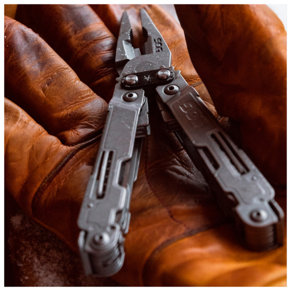 SOG - PowerAcces Deluxe - Multi-Tool