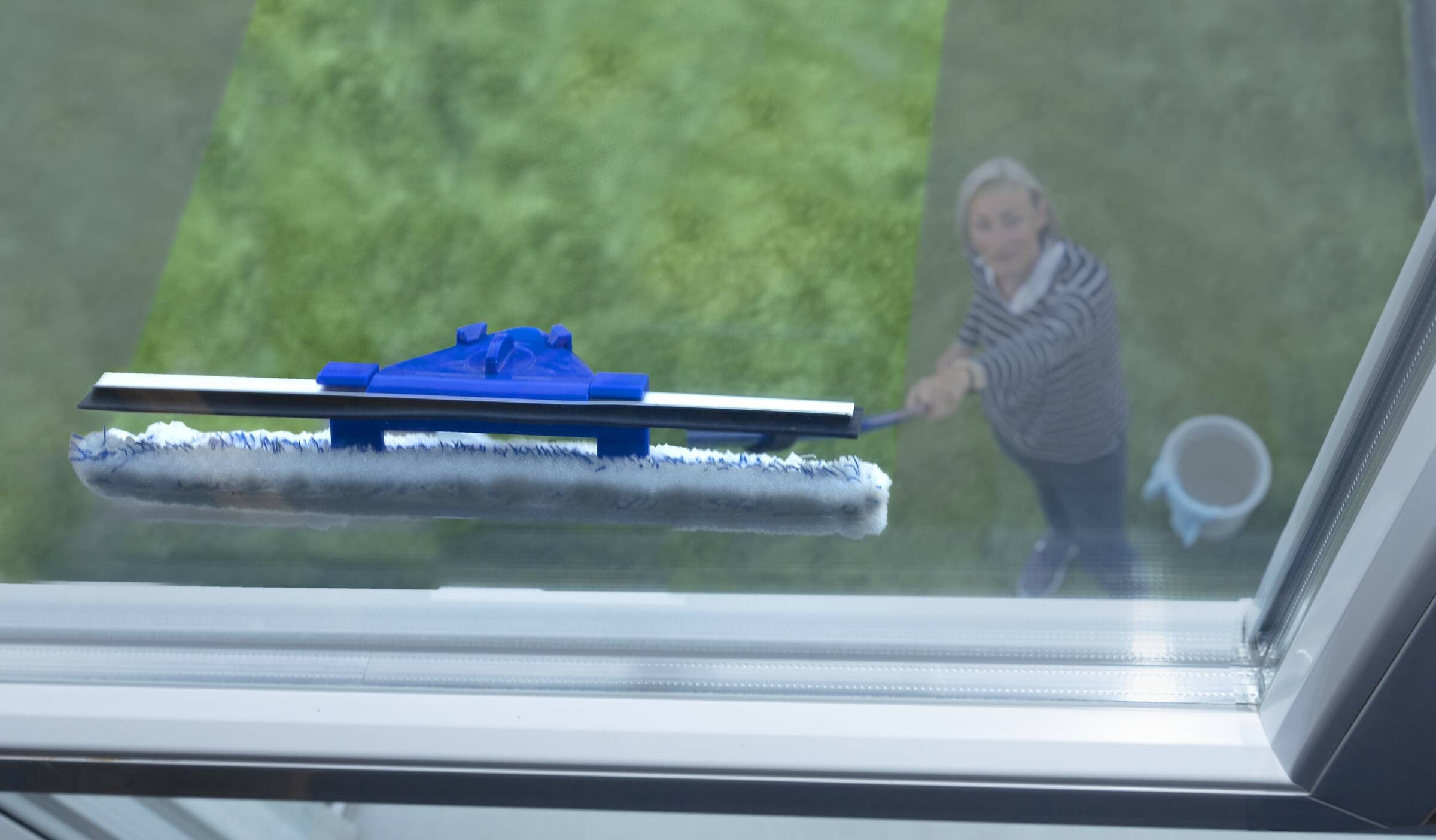 Westfalia Werkzeug Fenstersauger-Abziehlippen Teleskop-Fensterwischer, mit Schmutzkratzer, 3,88 m