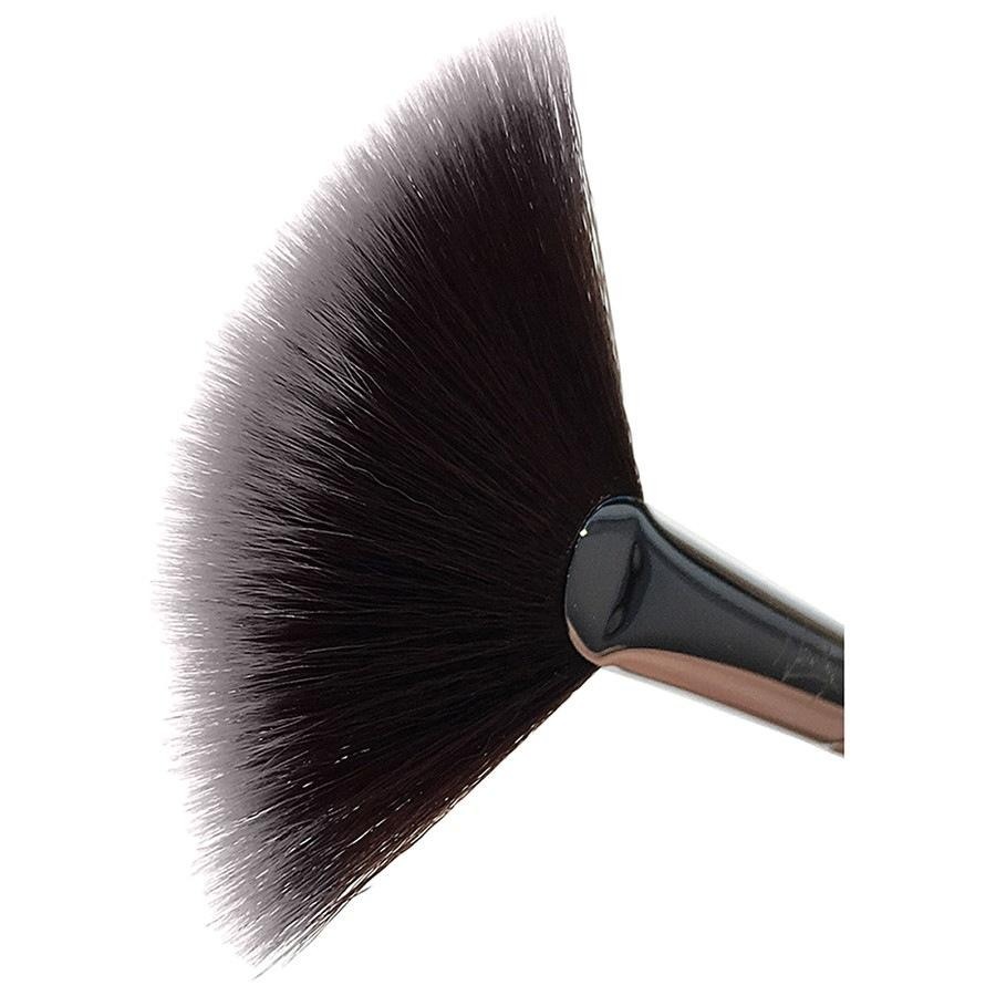 Fan Brush