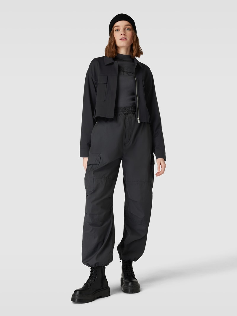 Jacke mit Label-Patch und Pattentaschen Modell 'MILANO' in black