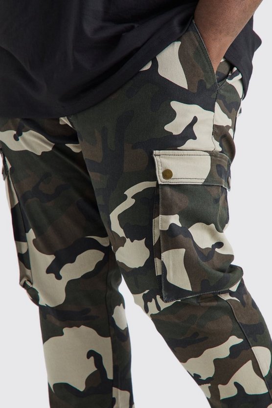 Plus Skinny Camouflage Cargo-Hose mit Druckknöpfen