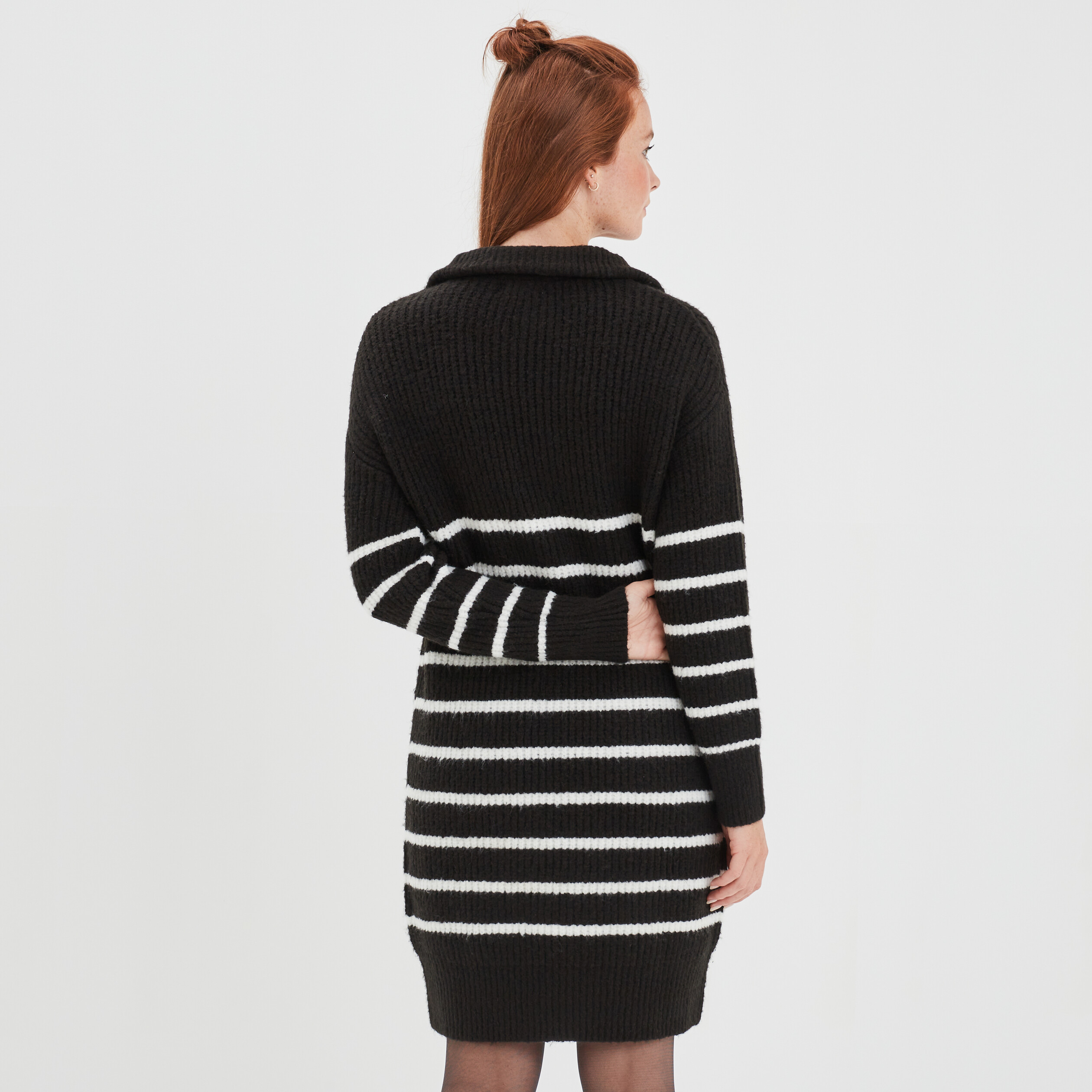 Robe pull col camionneur zippé noir femme | La Halle