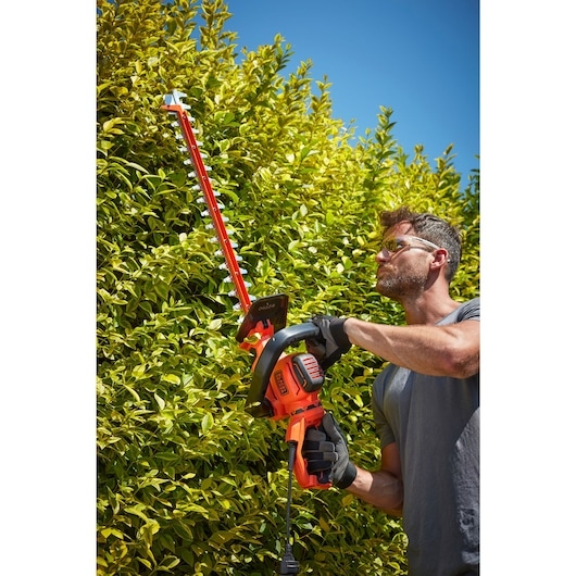 Black & Decker BEHTS551-QS Hedge Trimmer 60 cm 650 Watt