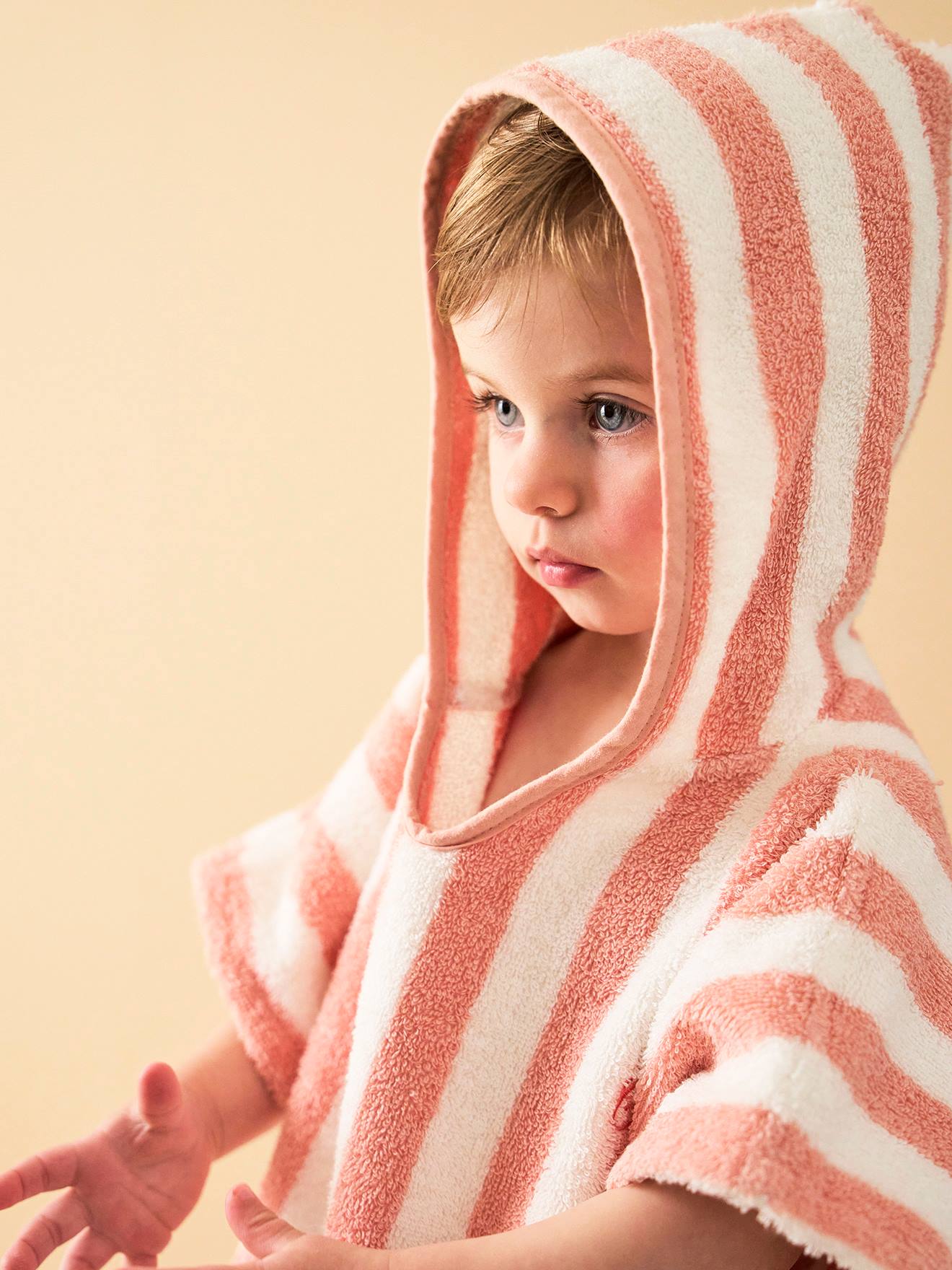 Vertbaudet Baby Badeponcho, personalisierbar - blau/weiß gestreift