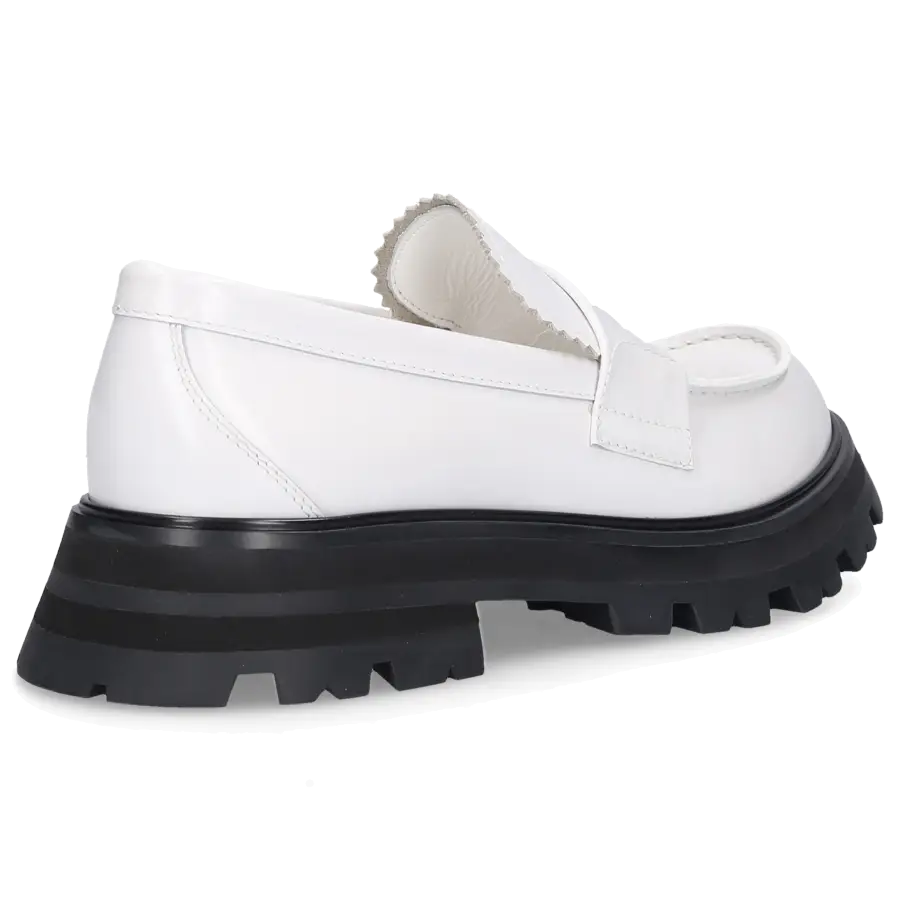 Alexander McQueen - Loafer WANDER Kalbsleder - weiß