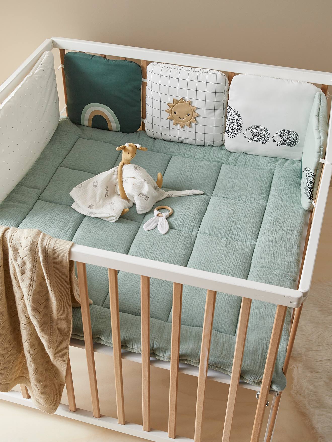 Vertbaudet Bio-Kollektion: Baby Bettumrandung LOVELY NATURE - wollweiß/mehrfarbig