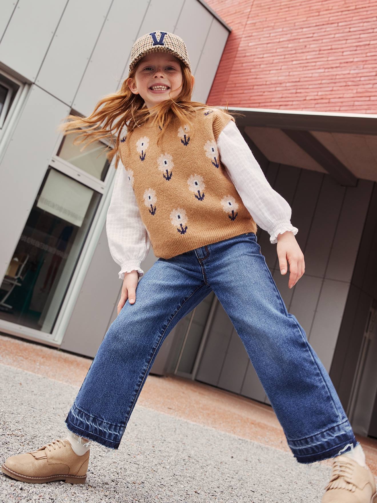 Pull sans manches à fleurs fille camel