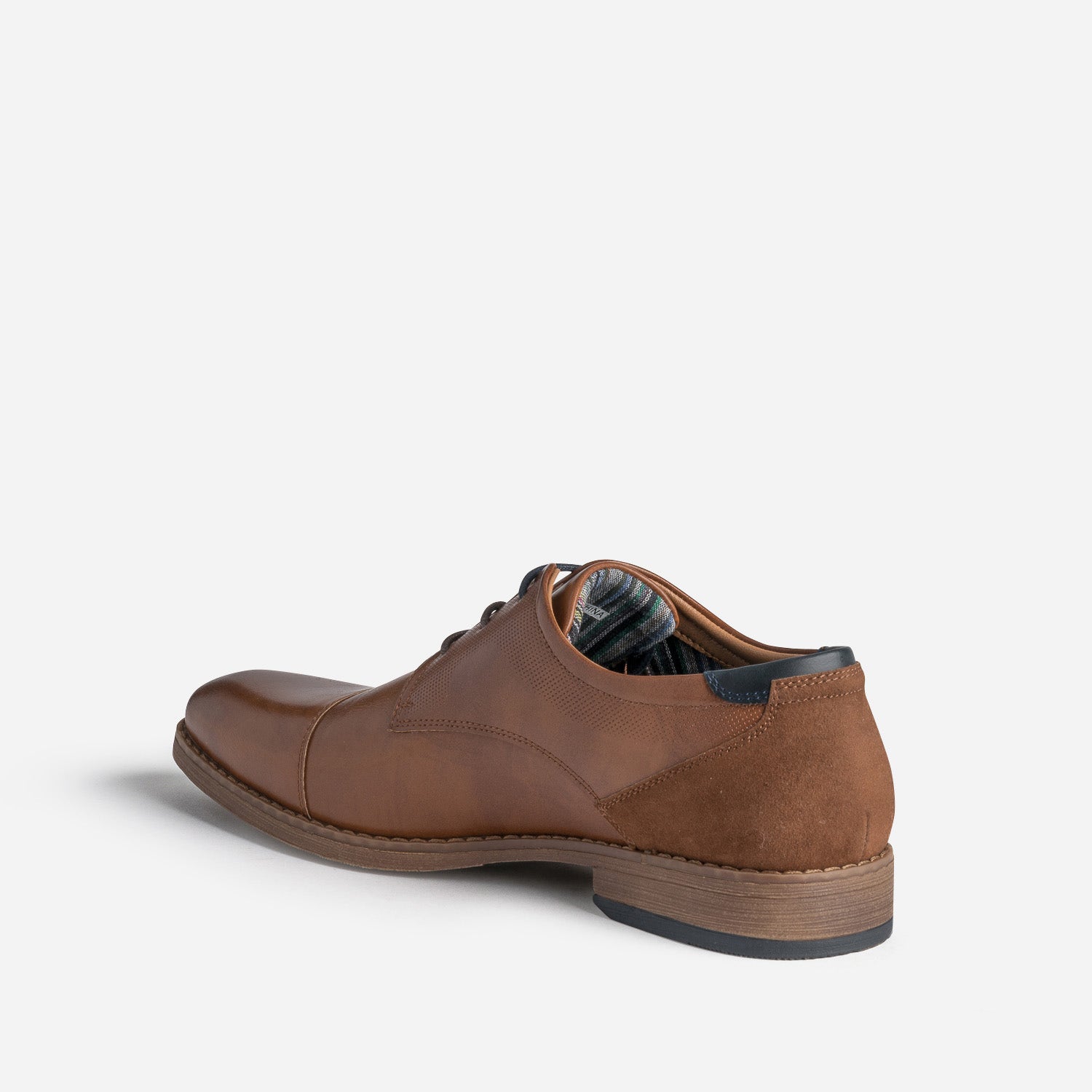 Derby cognac en cuir embossé