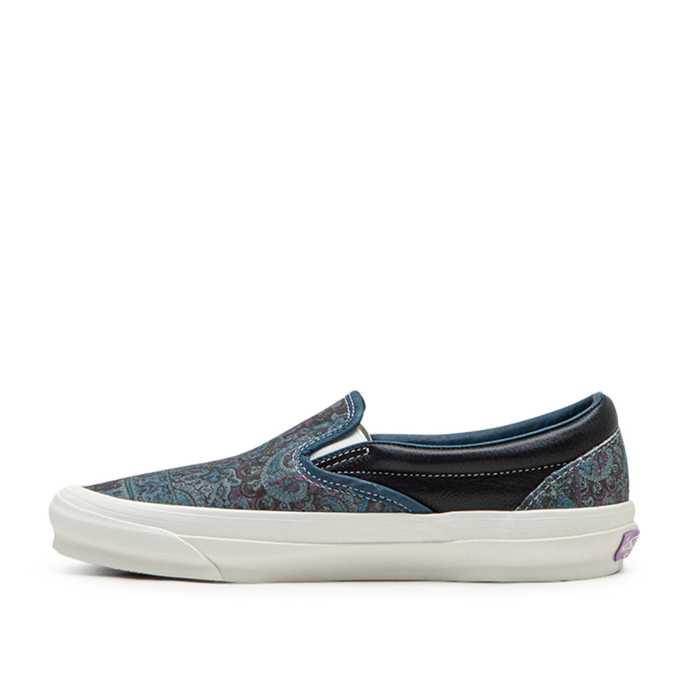 Vans OG Classic Slip On LX UA VN0A32QN12S1 / blau
