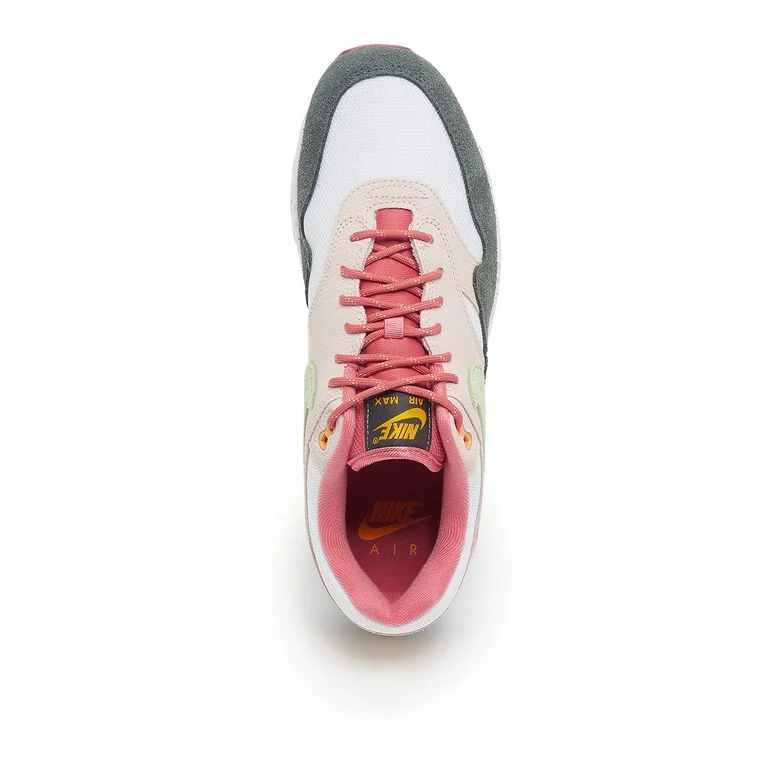NIKE Air Max 1 