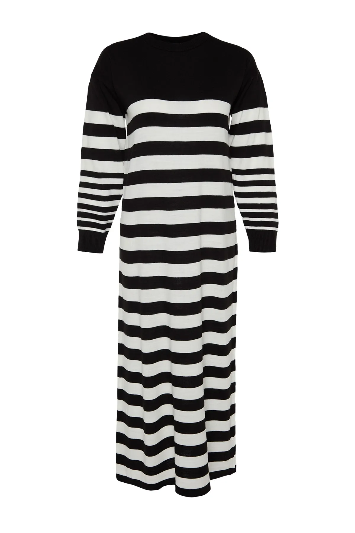 Trendyol Modest  Schwarz-weiß gestreiftes langes Strickkleid TCTAW24EB00020