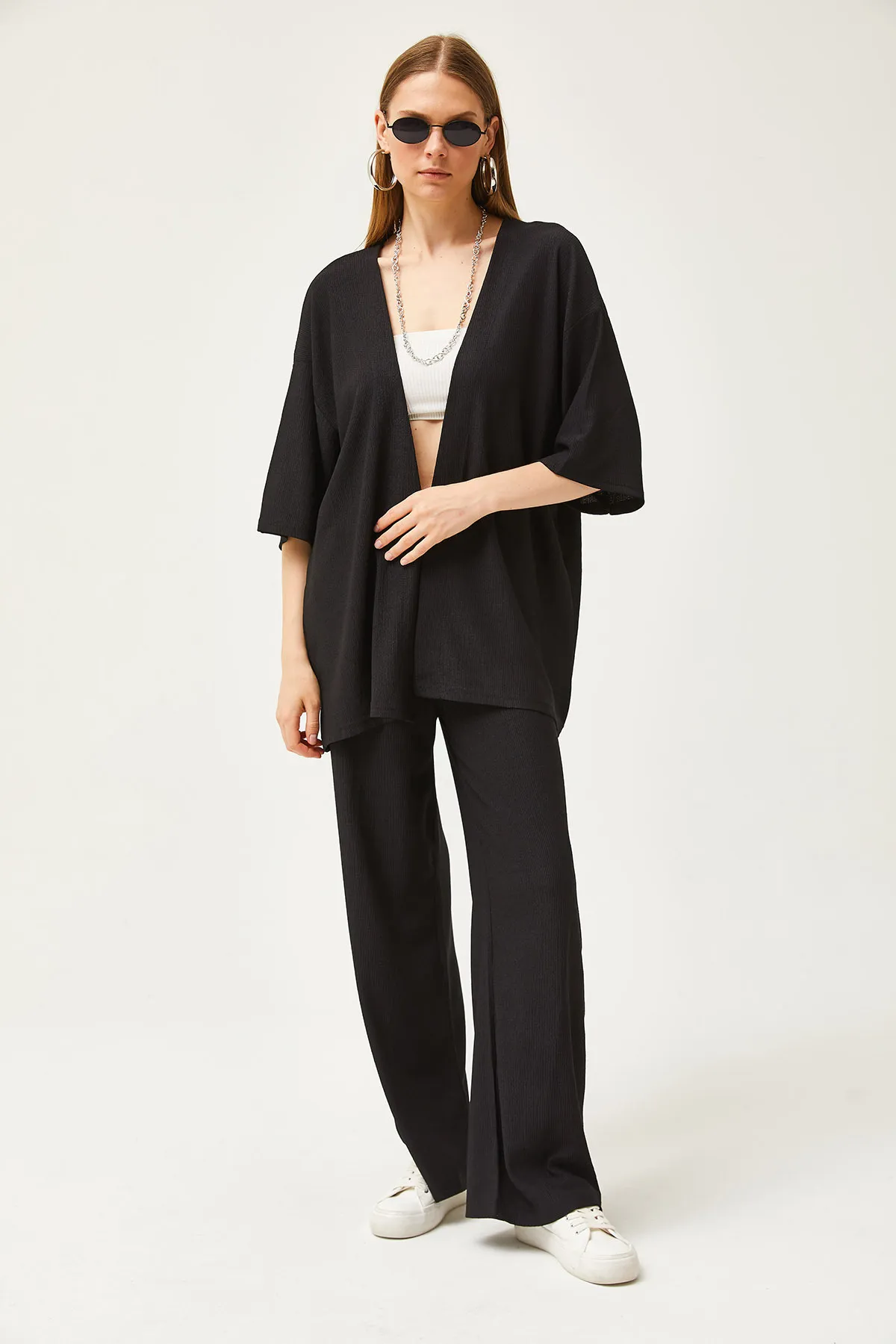 Olalook  Schwarzes Damen-Set aus Oberteil und Kimono sowie Hose TKM-19000280