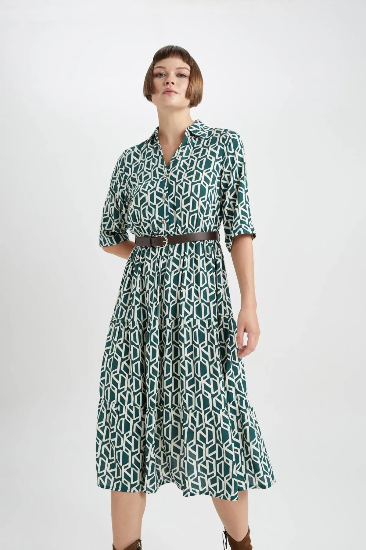 DeFacto  Bedrucktes Midi-Langarmkleid mit Hemdkragen
