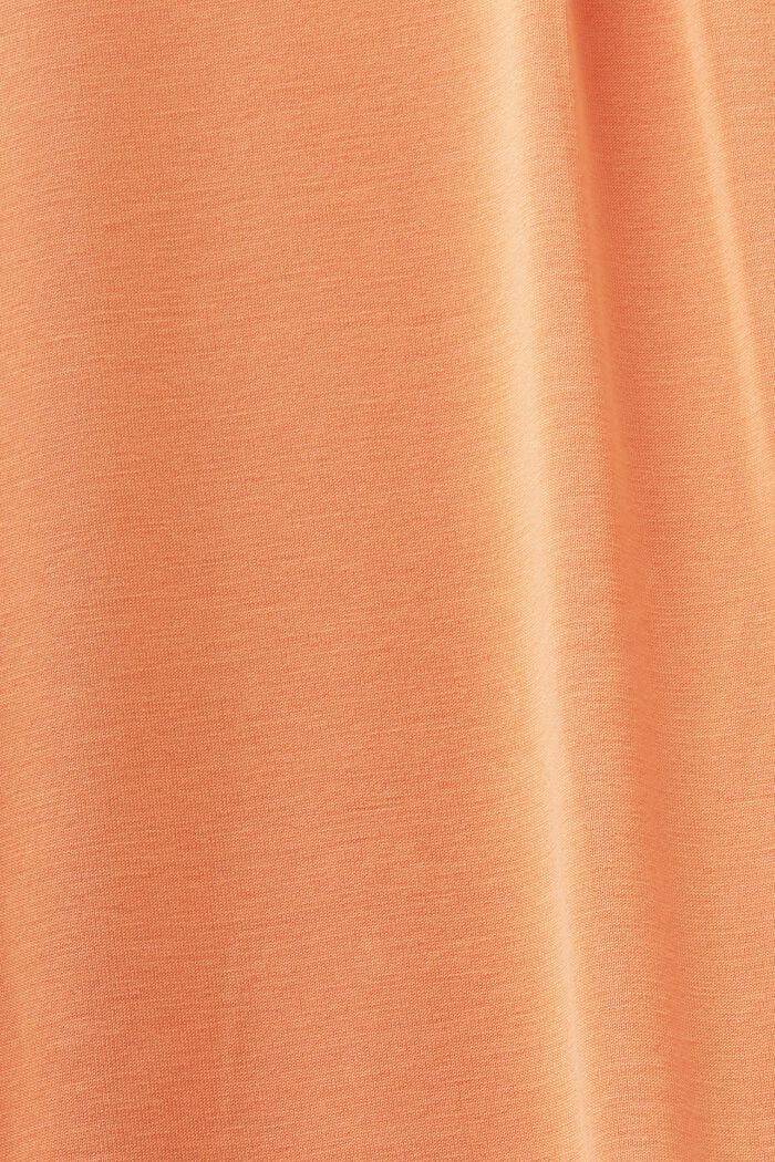 Bluse mit Knöpfen
