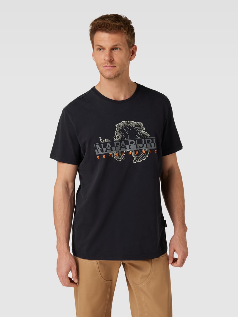 T-Shirt mit Label-Print und Rundhalsausschnitt in schwarz