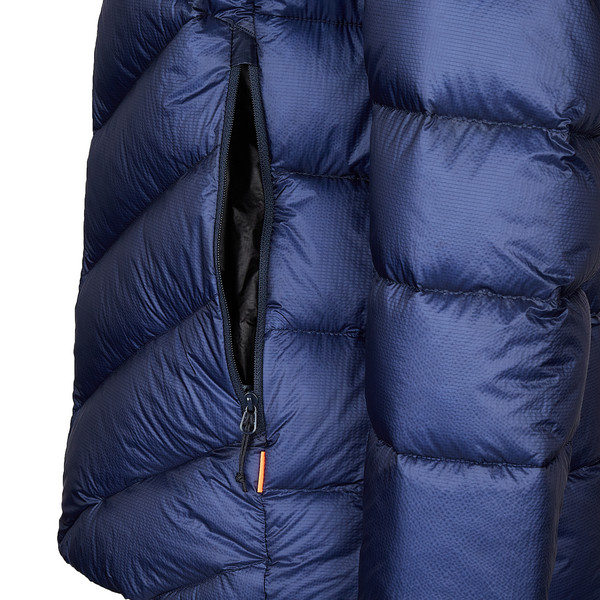 TAISS IN HOODED JACKET W Damen - Daunenjacke