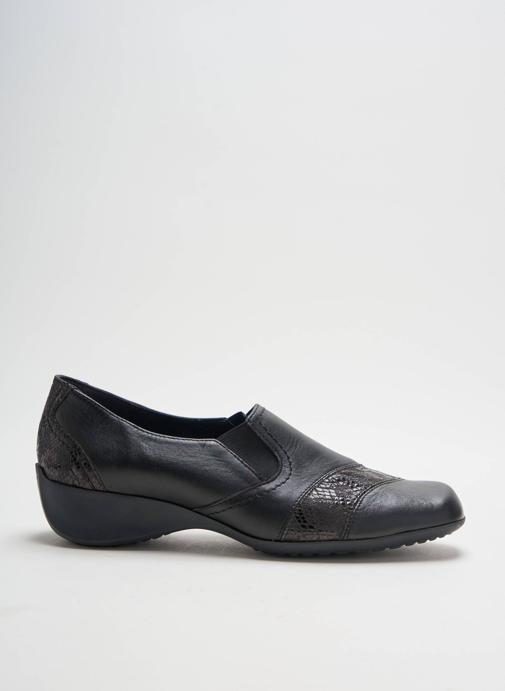 Artika Soft Mocassins Femme couleur noir