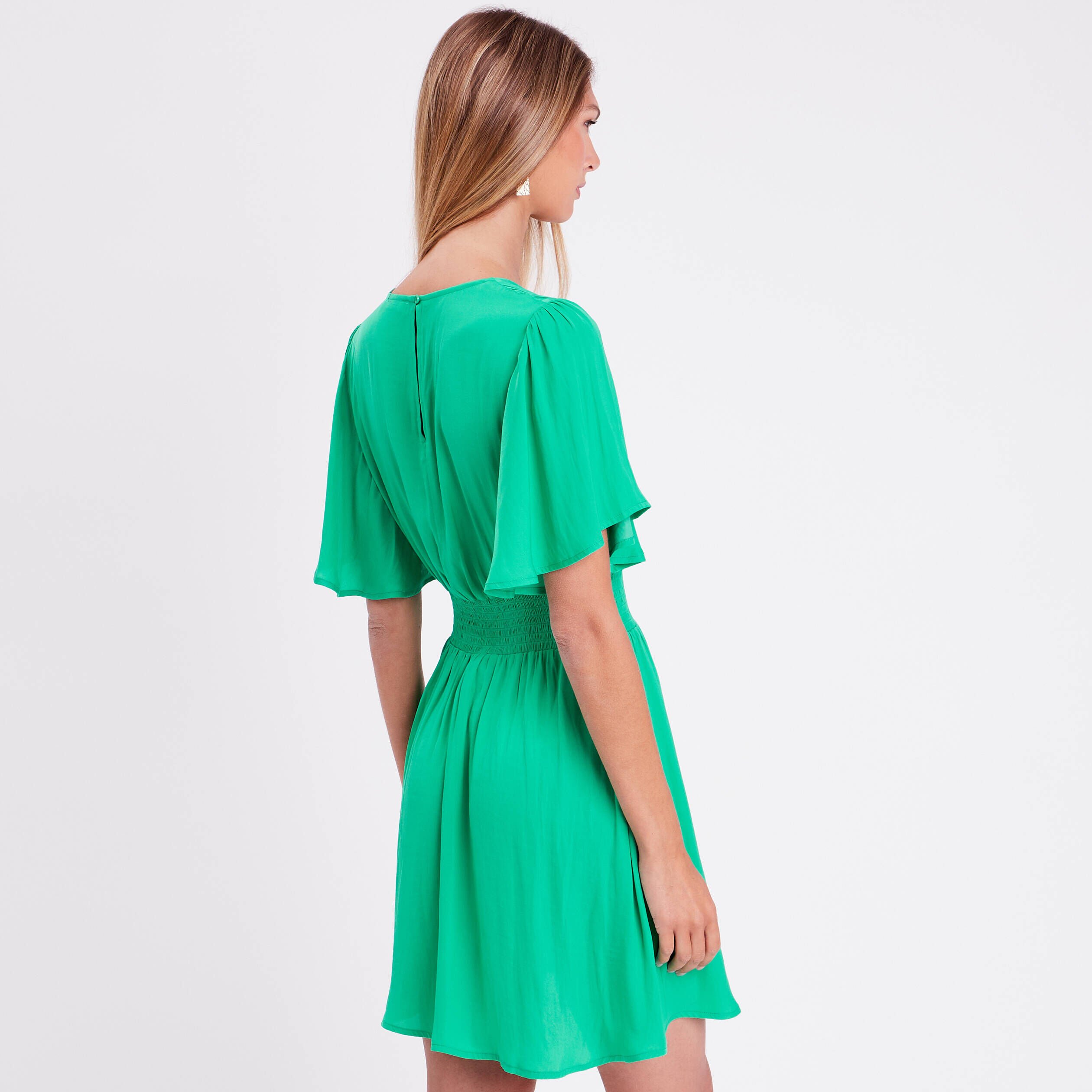 Robe cintrée smockée satin vert menthe femme | Cache Cache