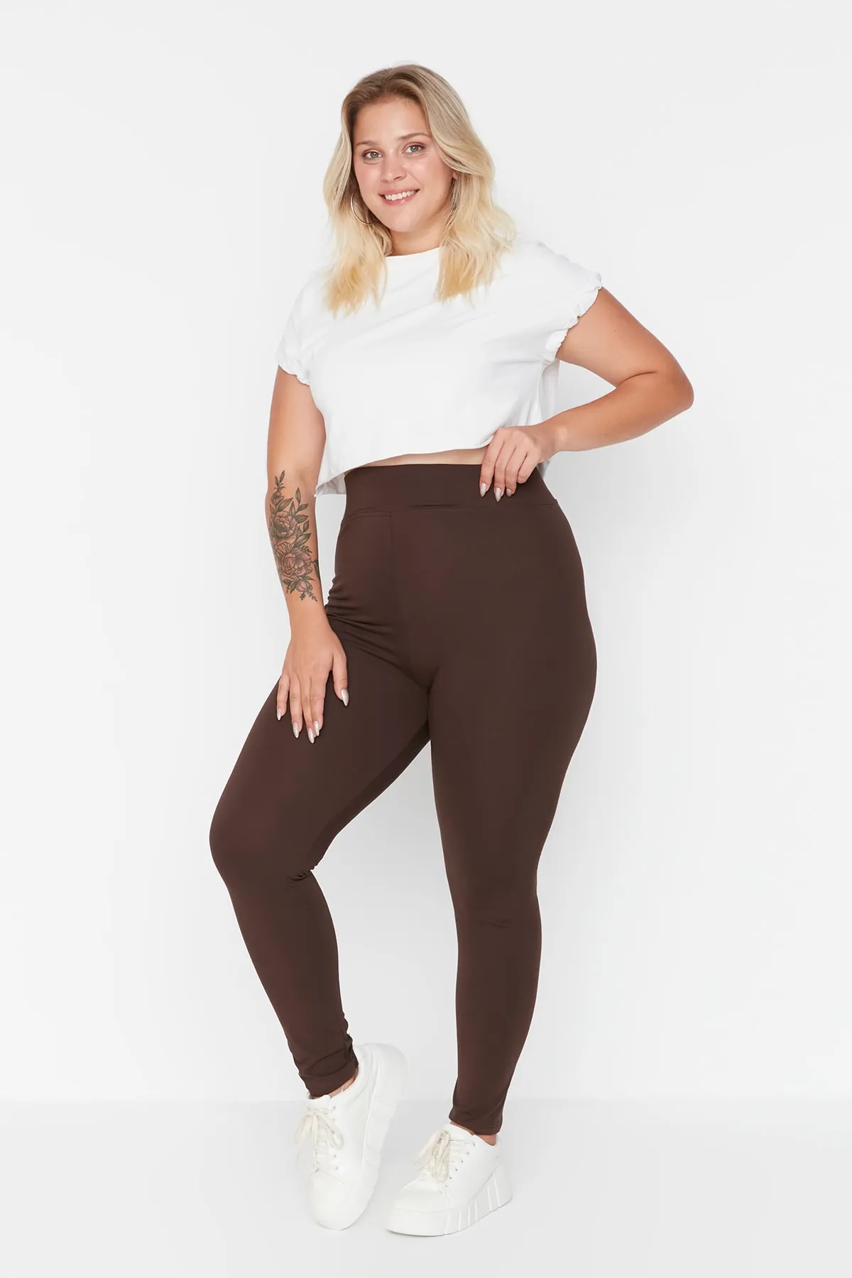 Trendyol Curve  Schwarz-braune 2er-Pack Strickstrumpfhosen TBSSS22TA0057